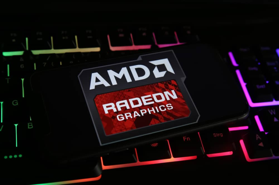 графіка amd radeon на клавіатурі комп'ютера