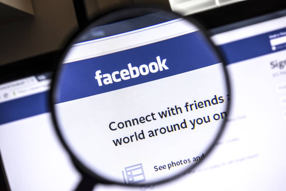 Веб-сайт Facebook під лупою