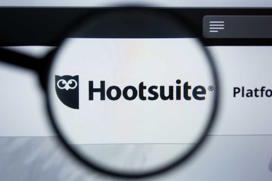 Ілюстративна редакція домашньої сторінки веб-сайту HOOTSUITE.COM