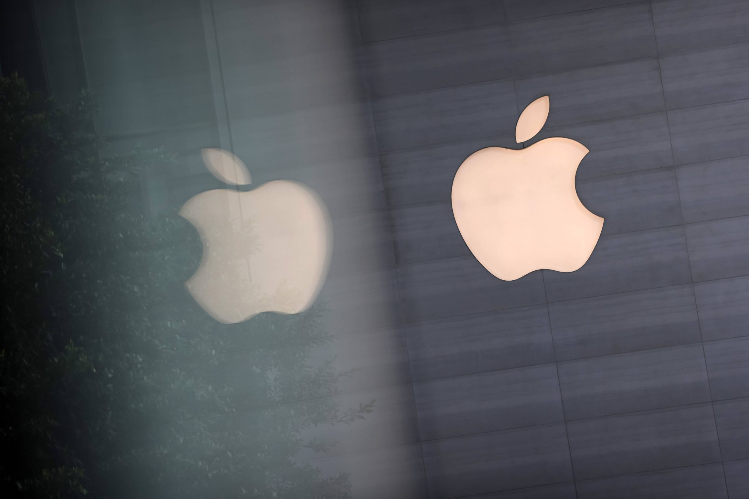 Apple зараз продає навушники USB-C