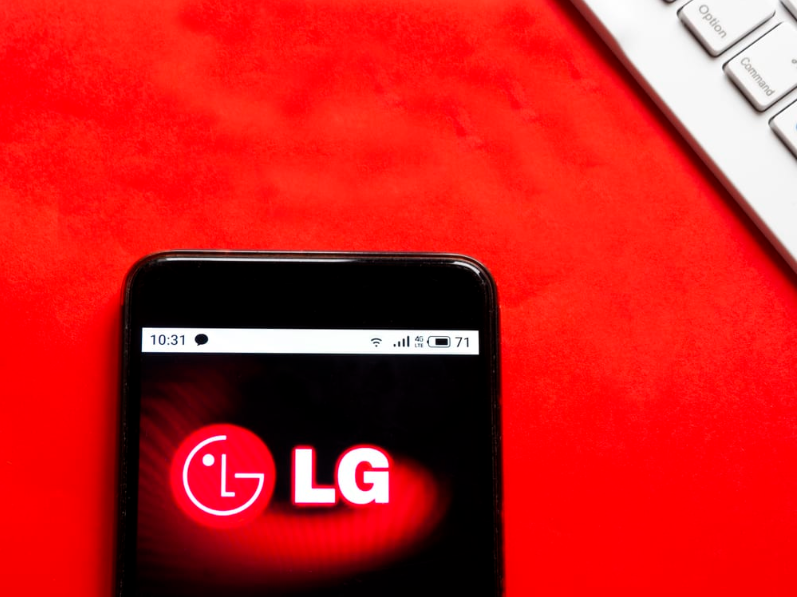 На цій фотоілюстрації видно логотип LG