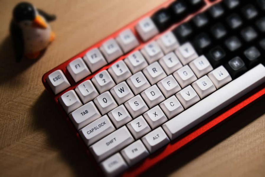 Набір клавіатури та ковпачків