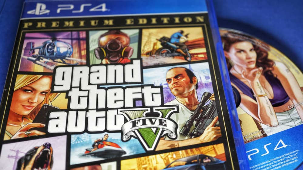 комплект з компакт-диском відеогри GTA 5 - GRAND THEFT AUTO V five