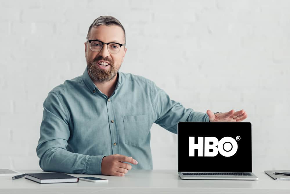 ноутбук з логотипом hbo