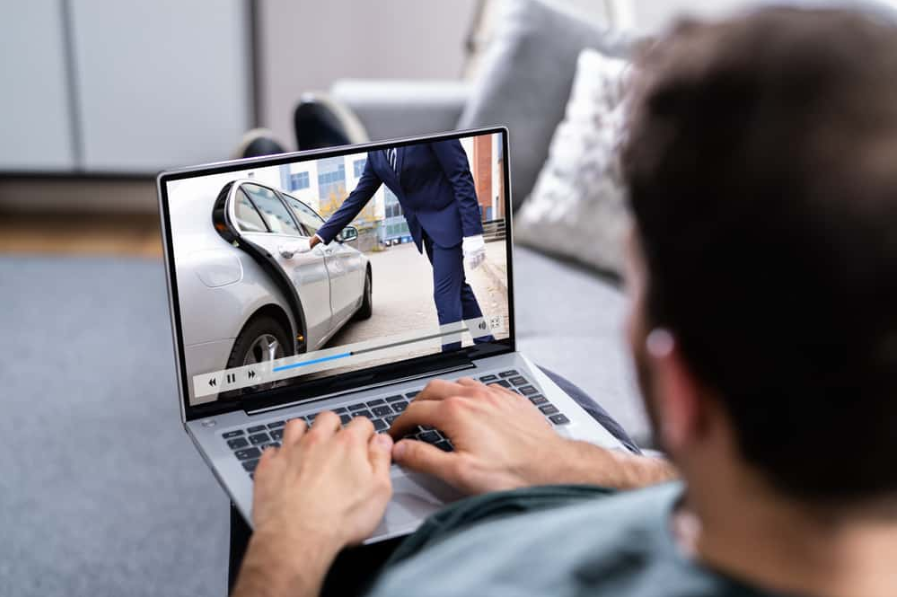 Перегляд відео онлайн на ноутбуці. телефільм