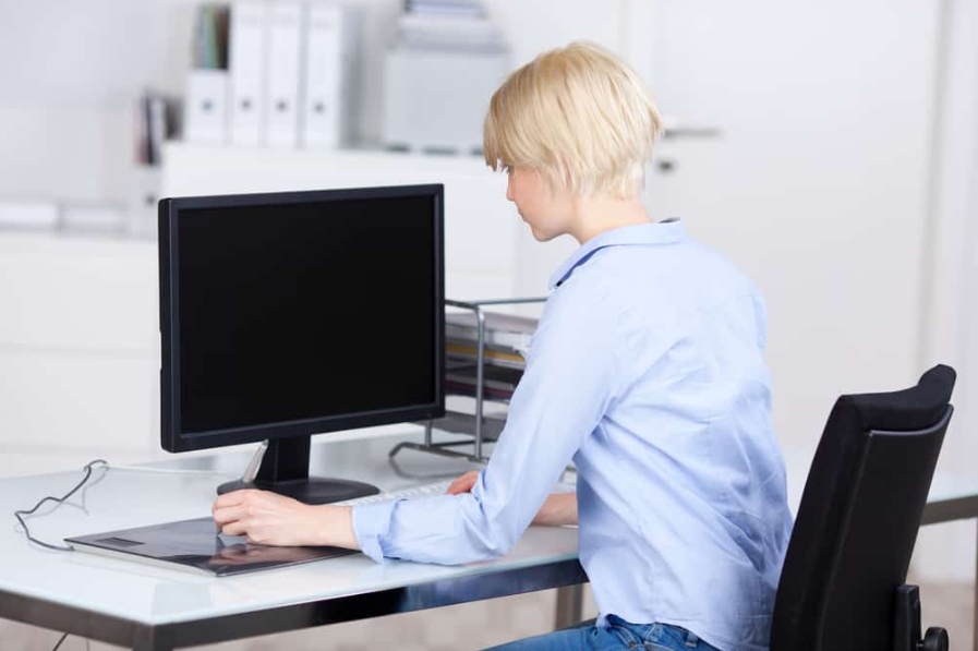 Перевірте потужність блоку живлення