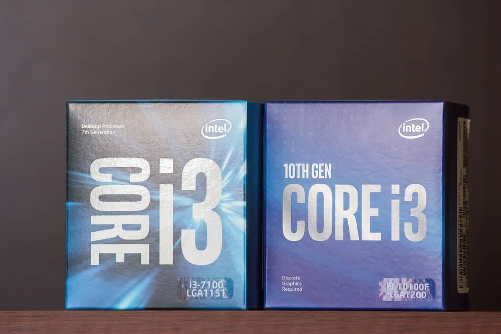 Роздрібна КОРОБКА двох різних процесорів серії Intel Core i3