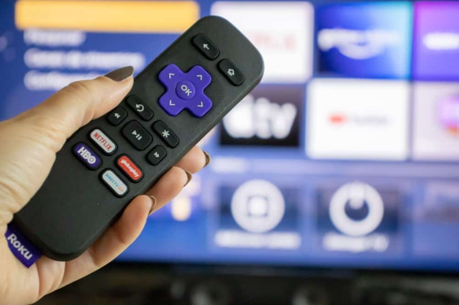Roku Express, телевізійна коробка з послугою потокового передавання в Бразилії та інфрачервоним пультом дистанційного керування