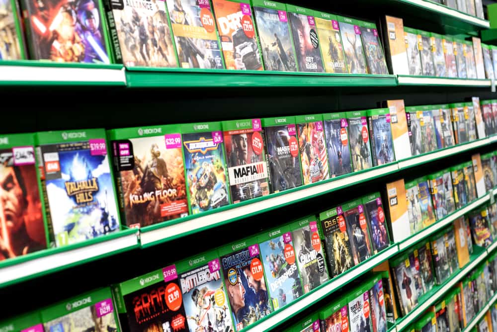 Стоси відеоігор Xbox One в ігровому магазині