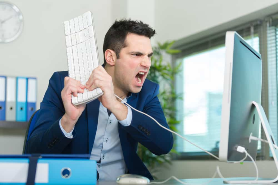 стрес і розчарування, викликані комп'ютером