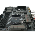 Материнська плата